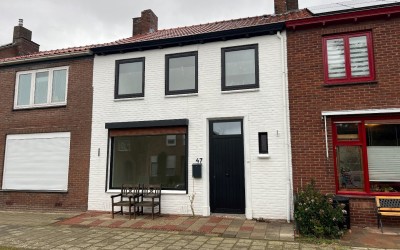 Dorpsstraat 47