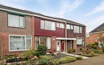 I.C. van der Lindestraat 5