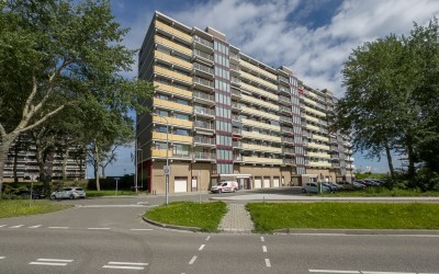Churchillla. 1060