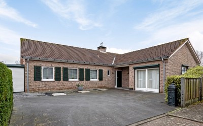 Michiel de. 28