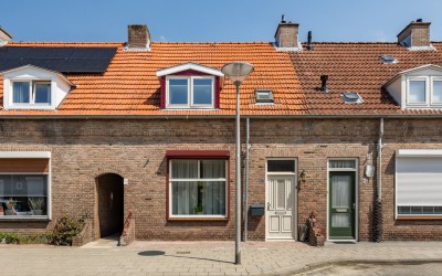 Jan van Bru. 10