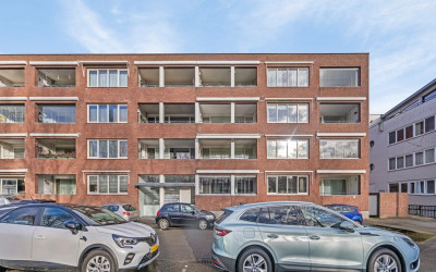 Laan van Eu. 377