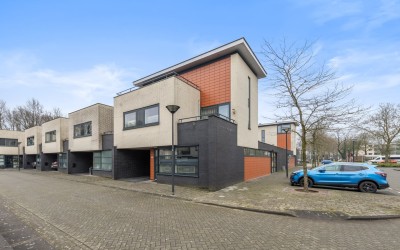 Leede 79