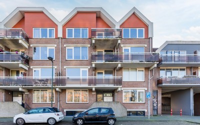 Nijverheids. 165