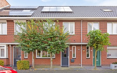Voorschoten. 12