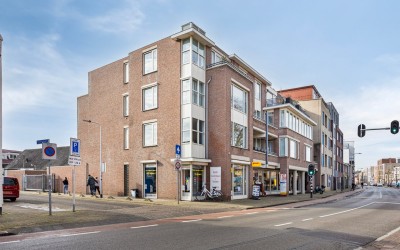 Veldhovenri. 34-F