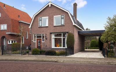 Kerkstraat 44