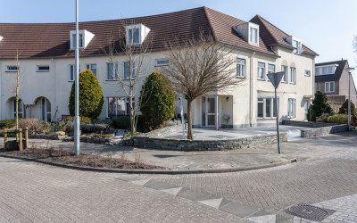Den Uylplein 35