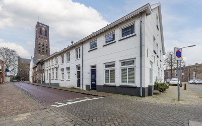Torenstraat 18