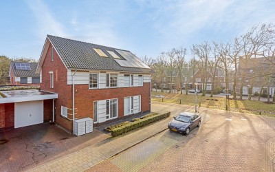 Elzenseloop 68
