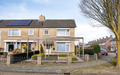 Simon van den Berghstraat 35