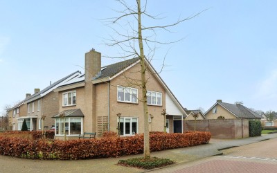 Simon van den Berghstraat 58