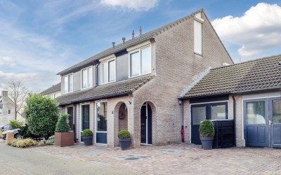 Peperveld 8