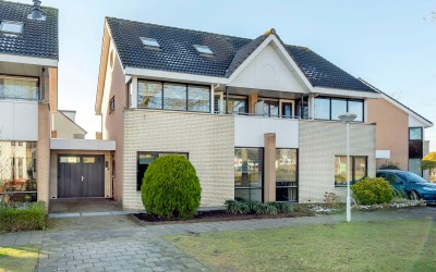 Aardheuvel 4