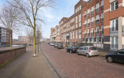 Kanaalboule. 28