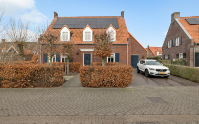 Jordenshoeve 8