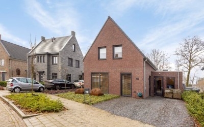 Esdoornstra. 46