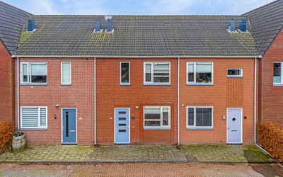 Dorpsstraat 74