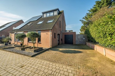 Op den Dries 27