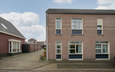 Sint Josephstraat 17