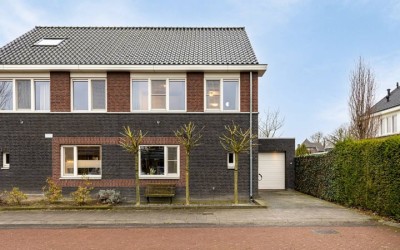 Veldlaan 27