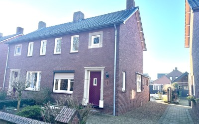 Parallelweg 9