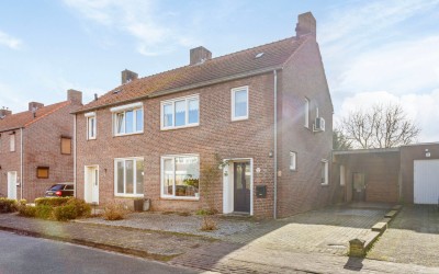 Valkenstraat 23