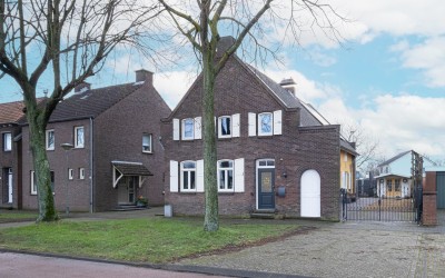 Maasheuvel 51