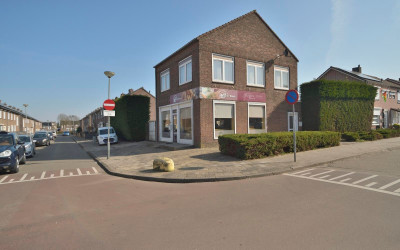 Bernadettel. 21
