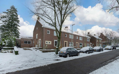 Van Alphens. 10