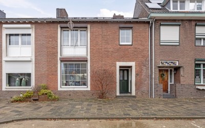 Leon Biessenstraat 43
