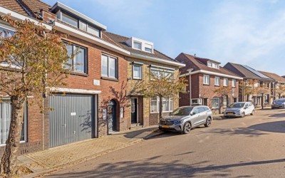 Emmastraat 39