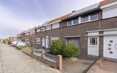 Hazenkampstraat 28