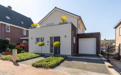 Op den Henneberg 8