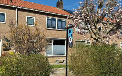 Treubstraat 16