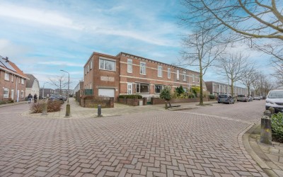 Biezenstraat 110