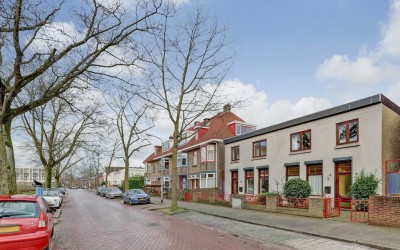 Biezenstraat 144