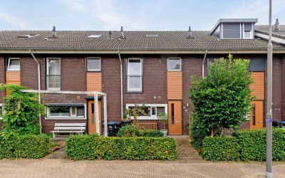 Pé Hawinkel. 80