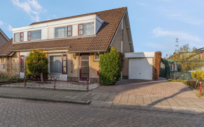 Van Woerkom. 8