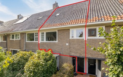 Beeldhouwer. 12