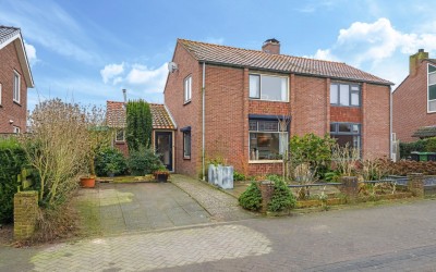 Anjerstraat 13