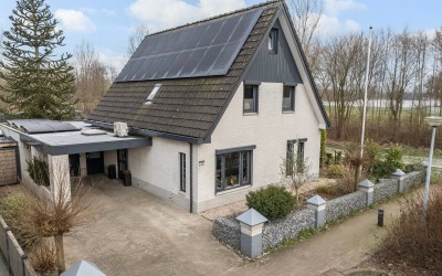 Stadsbroek 105
