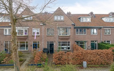 Warnsveldse. 24