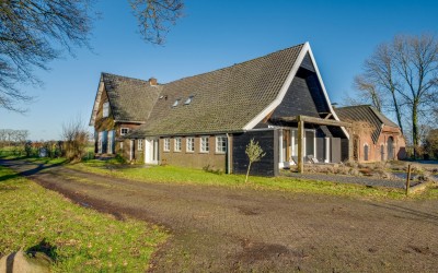 Röwlerdijk 1
