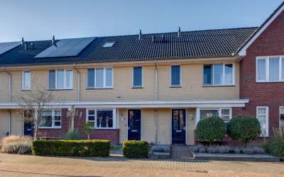 't Veld 28