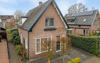 Korte Hezew. 18