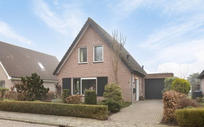 Dorpsplein 15