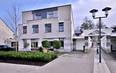 Bronsinklaan 71