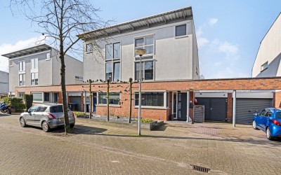 Annette Versluysstraat 21