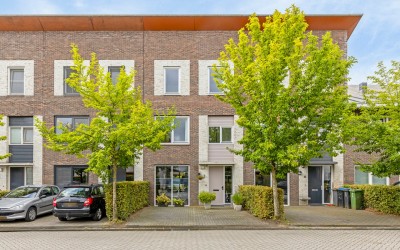 J.W. Pienemanstraat 23